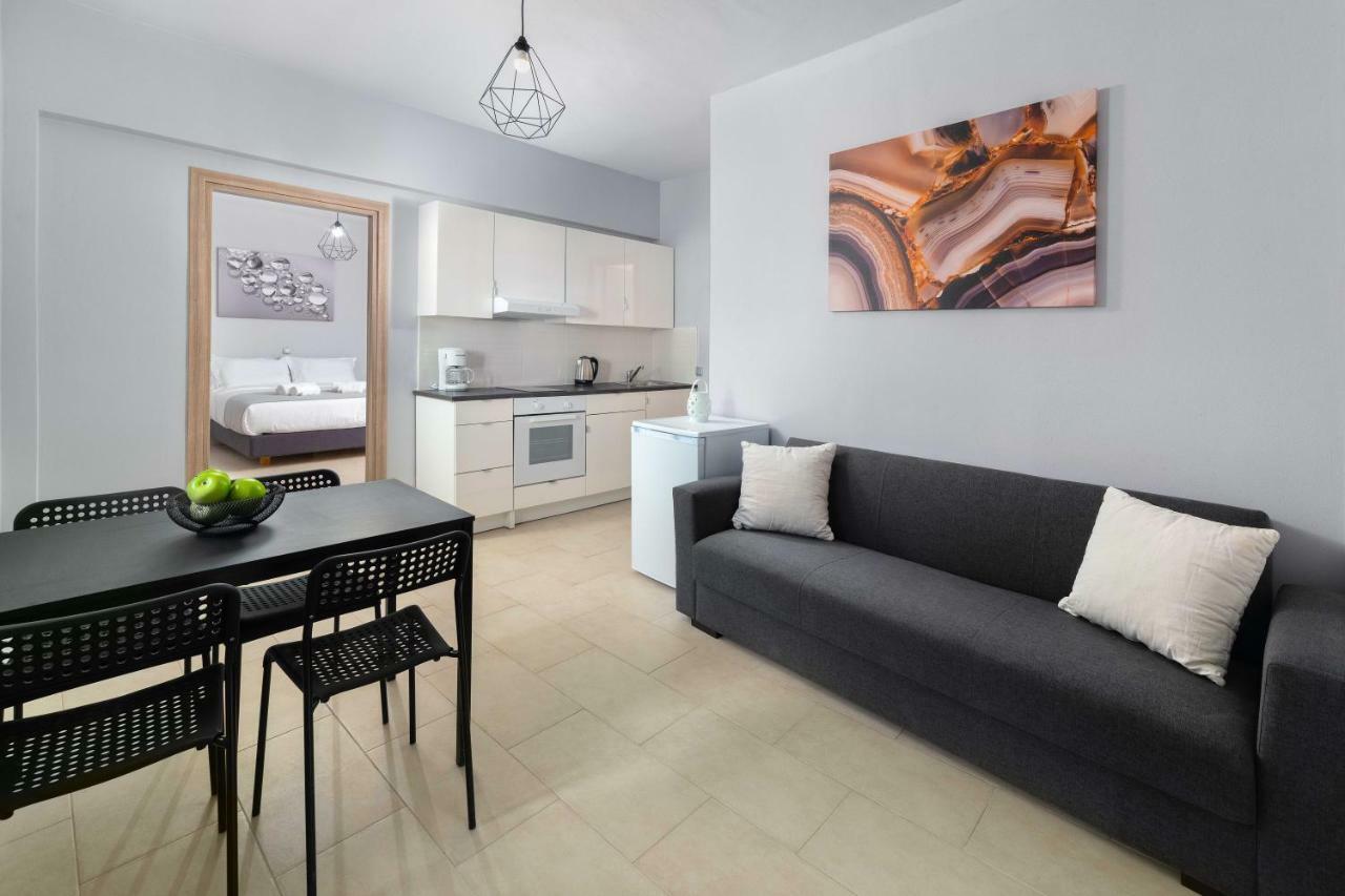 Ble Azzure Apartamento Gennadi Exterior foto